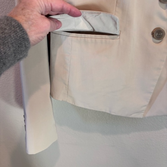 Ann Taylor Two Button Blazer, size 4, Career Wear, Staple, Preppy, Professional - Picture 5 of 10